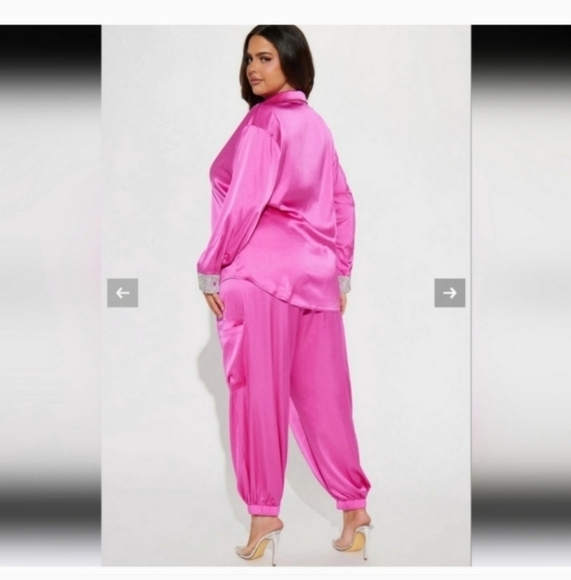 🍁🍂Fashion nova pink satin jogger set with rhinestones 3x - Picture 2 of 5